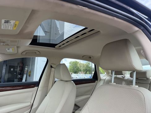Used 2012 Volkswagen Passat 2.5 SE FWD image 13