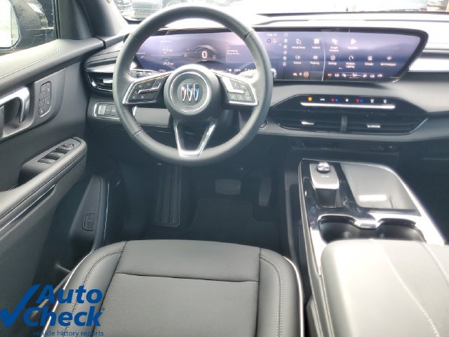 Used 2026 Buick Enclave Preferred w/ Power Package FWD image 18