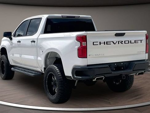 Used 2019 Chevrolet Silverado 1500 Custom Trail Boss w/ Custom Convenience Package AWD/4WD image 11