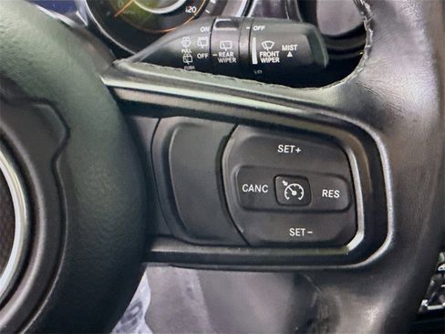 Used 2020 Jeep Wrangler Unlimited Sport image 21