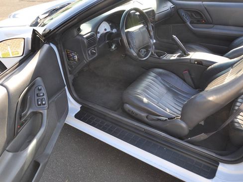 Used 1997 Chevrolet Camaro Z28 w/ Preferred Equipment Group 2 RWD image 23