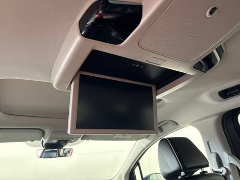 Used 2025 Honda Odyssey Elite image 25