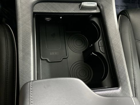 Used 2023 Hyundai Palisade Limited image 29