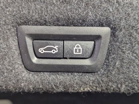 Used 2018 BMW 540i image 51