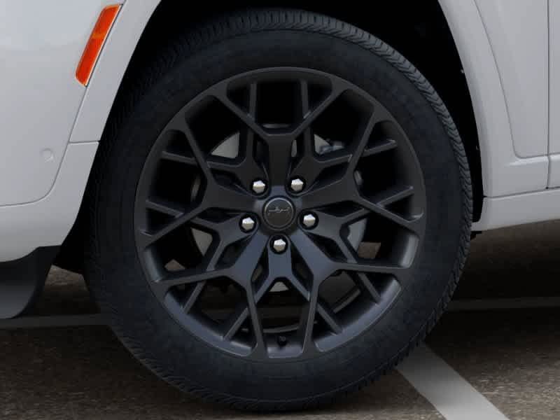 New 2027 Jeep Grand Cherokee Summit AWD/4WD image 8