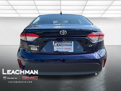 Used 2025 Toyota Corolla LE FWD image 5