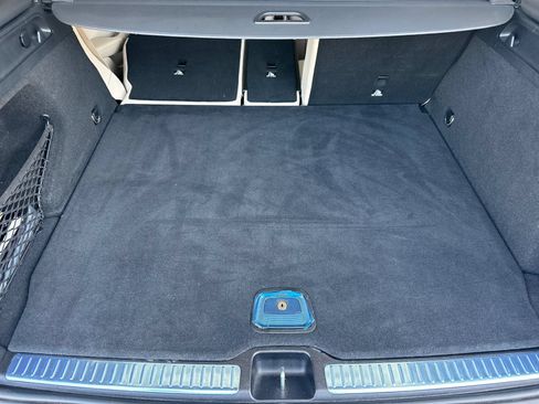 Certified 2022 Mercedes-Benz GLC 300 image 17