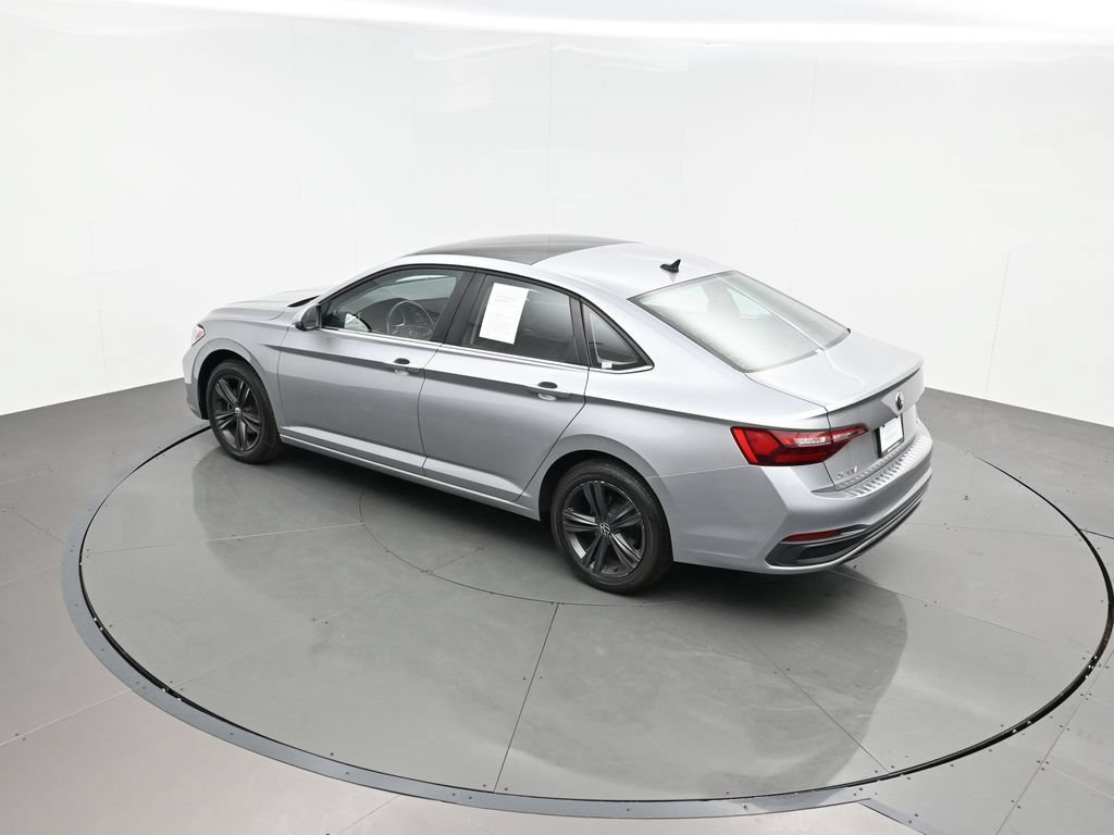 Used 2022 Volkswagen Jetta SE FWD image 38