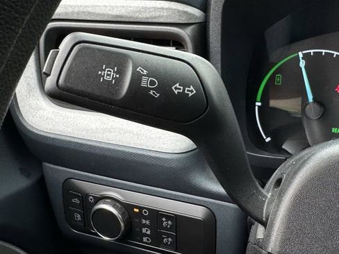 Used 2022 Ford Maverick XLT FWD image 21