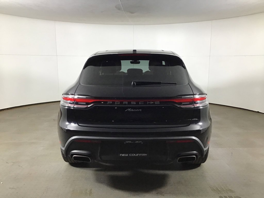 Certified 2023 Porsche Macan Turbo AWD/4WD image 6