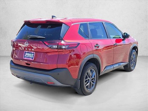 Used 2023 Nissan Rogue S FWD image 5