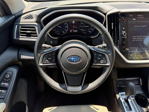 Used 2025 Subaru Ascent Premium AWD/4WD image 12