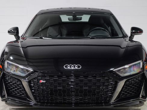 Used 2023 Audi R8 V10 performance RWD image 5