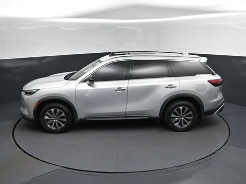 Certified 2023 INFINITI QX60 Pure FWD image 33