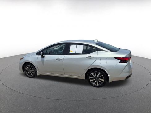 Used 2025 Nissan Versa SV w/ Trunk Package FWD image 8