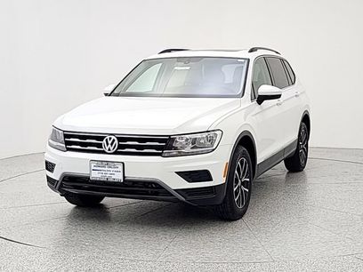 Used 2021 Volkswagen Tiguan SE w/ Panoramic Sunroof Package