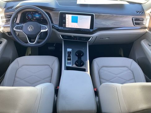 New 2026 Volkswagen Atlas SE FWD image 11