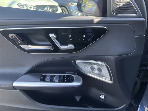 New 2025 Mercedes-Benz C 300 Sedan image 21