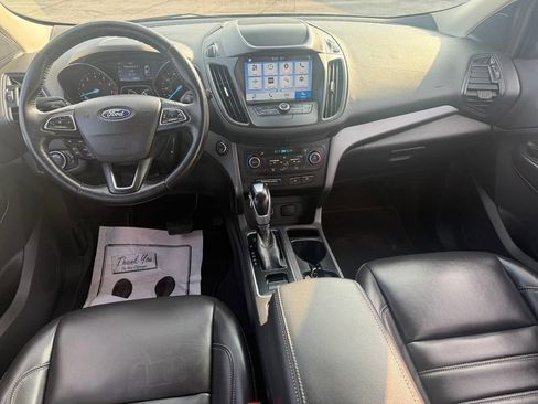 Used 2019 Ford Escape SEL AWD/4WD image 15