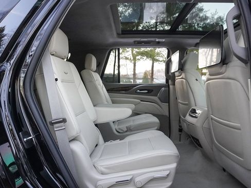 Used 2024 Cadillac Escalade Sport Platinum image 48