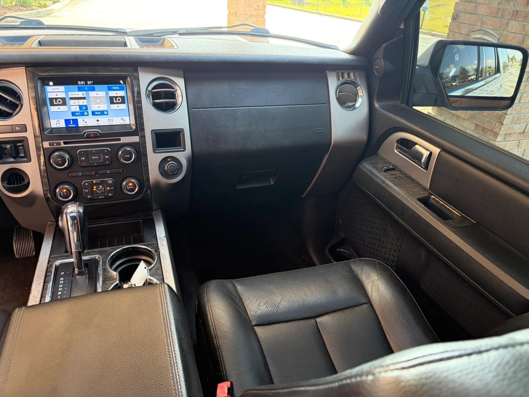 Used 2017 Ford Expedition EL Limited w/ Equipment Group 301A RWD image 26