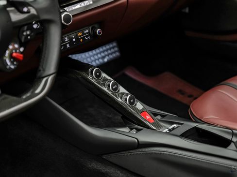 Used 2023 Ferrari 812 GTS RWD image 71