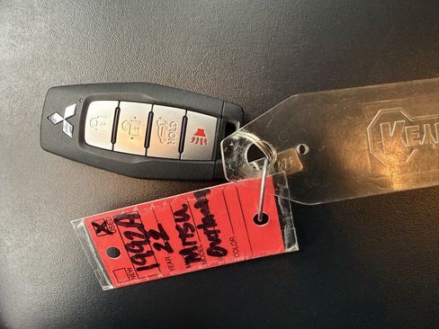 Used 2022 Mitsubishi Outlander SEL Black Edition image 56