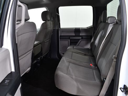 Used 2017 Ford F150 XLT w/ Trailer Tow Package image 16