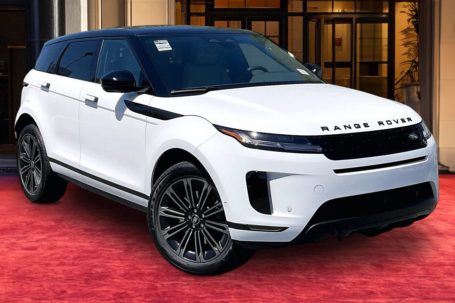 New 2026 Land Rover Range Rover Evoque S AWD/4WD image 21