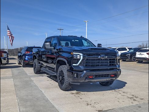 New 2026 Chevrolet Silverado 2500 LT w/ Trail Boss Package image 5