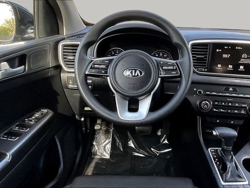 Used 2022 Kia Sportage LX w/ LX AWD Value Edition Package image 10