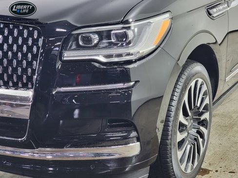 Used 2024 Lincoln Navigator L Black Label AWD/4WD image 9