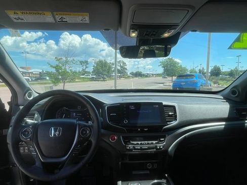 Used 2022 Honda Ridgeline RTL-E image 13