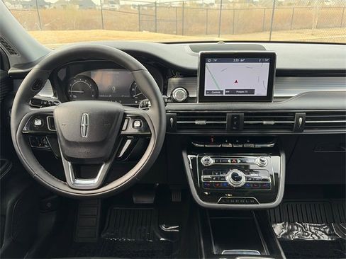 Used 2022 Lincoln Corsair AWD w/ Equipment Group 101A image 14