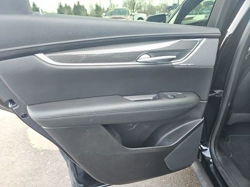 Certified 2023 Cadillac XT5 Sportv image 6