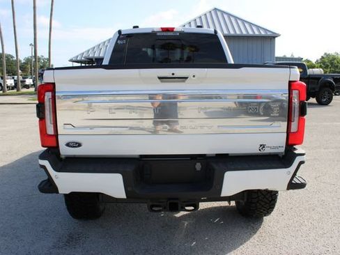 Used 2024 Ford F250 Platinum w/ FX4 Off-Road Package AWD/4WD image 9
