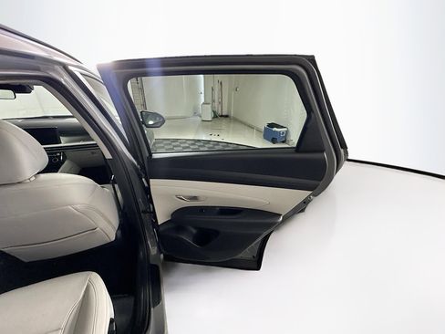 Used 2025 Hyundai Tucson SEL FWD image 30