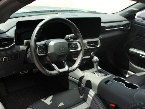 Used 2026 Ford Mustang GT Premium RWD image 16