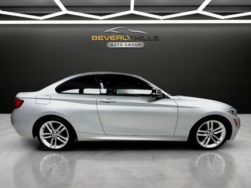 Used 2017 BMW 230i Coupe RWD image 6
