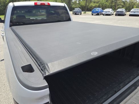 Used 2015 GMC Sierra 1500 SLE w/ SLE Value Package RWD image 17