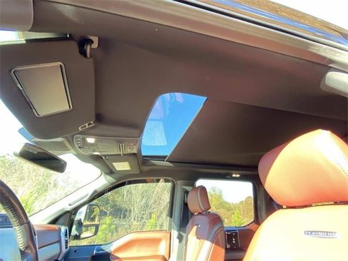 Used 2022 Ford F350 Platinum image 61