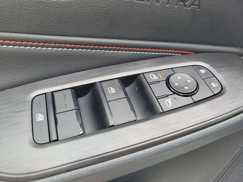 New 2026 Nissan Sentra SR image 24