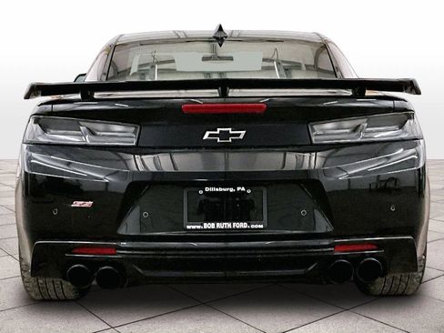 Used 2018 Chevrolet Camaro SS w/ Redline Edition RWD image 4