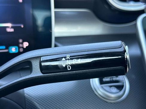 Used 2025 Mercedes-Benz C 300 Sedan image 27