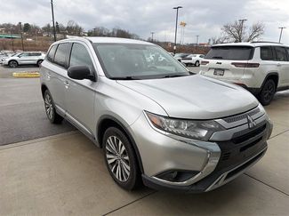 Used 2020 Mitsubishi Outlander ES video 1