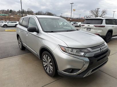 Used 2020 Mitsubishi Outlander ES