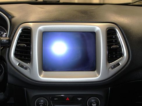 Certified 2020 Jeep Compass High Altitude image 13