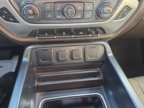 Used 2018 GMC Sierra 1500 SLT w/ SLT Premium Package image 16