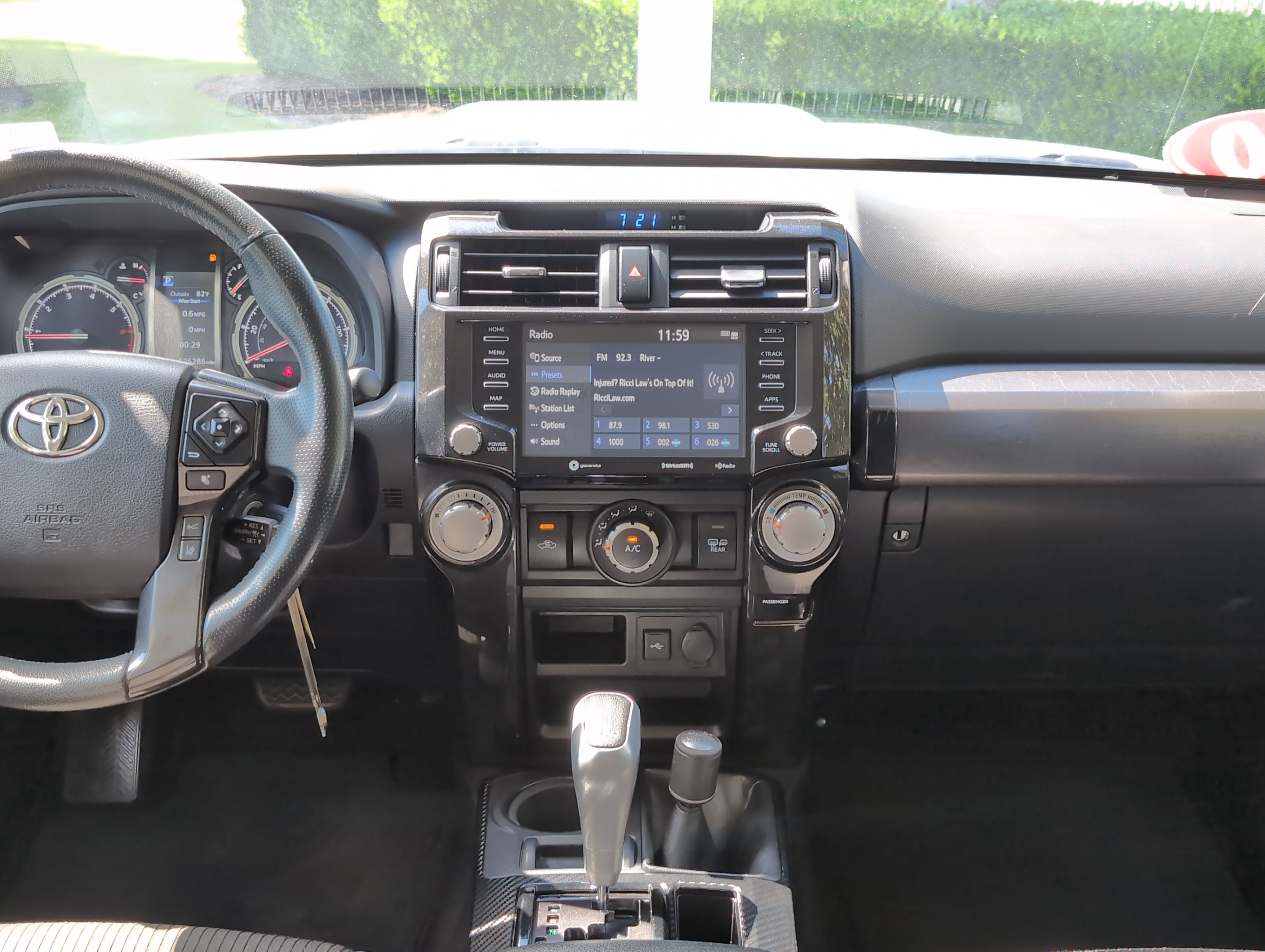 Used 2020 Toyota 4Runner TRD Off-Road AWD/4WD image 29