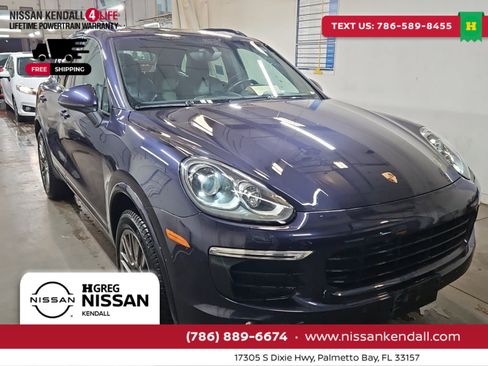 Used 2017 Porsche Cayenne Platinum Edition image 1